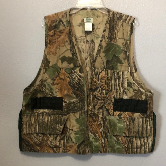Ozark Trail hunting Vest Men Large L Realtree camouflage camo polyester gorpcore - Picture 1 of 11